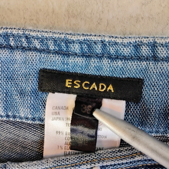 Escada Y2K Cropped Jeans Womens 38 US 6/8 Blue Pintuck Retro Medium Wash - Picture 11 of 16